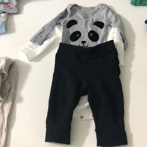 Boys long sleeved onsies with pant - Picture 5 of 5